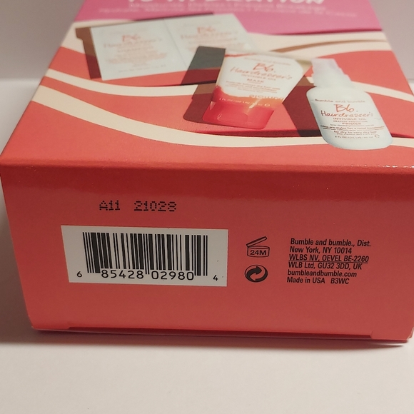 BUMBLE and BUMBLE *TREAT HAIR TO HYDRATION* / New in box / (see sizes below) - Picture 5 of 5